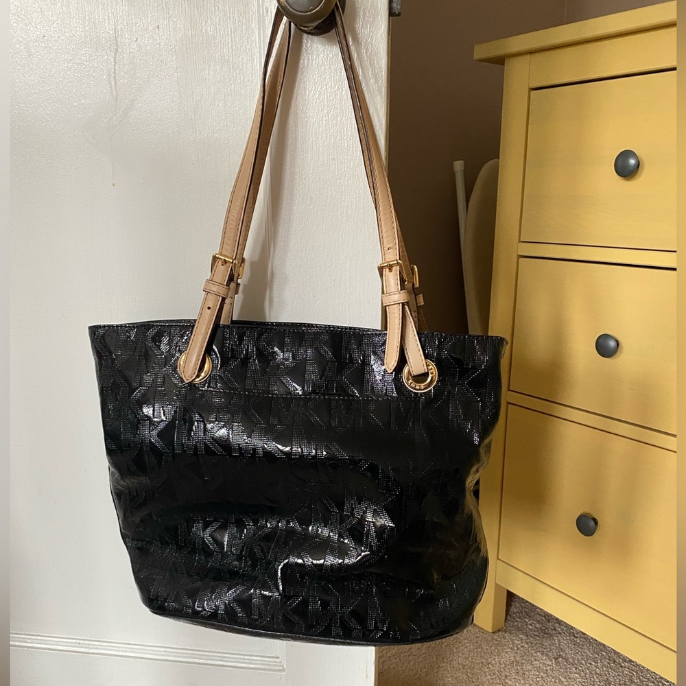 Michael Kora patent leather large purse